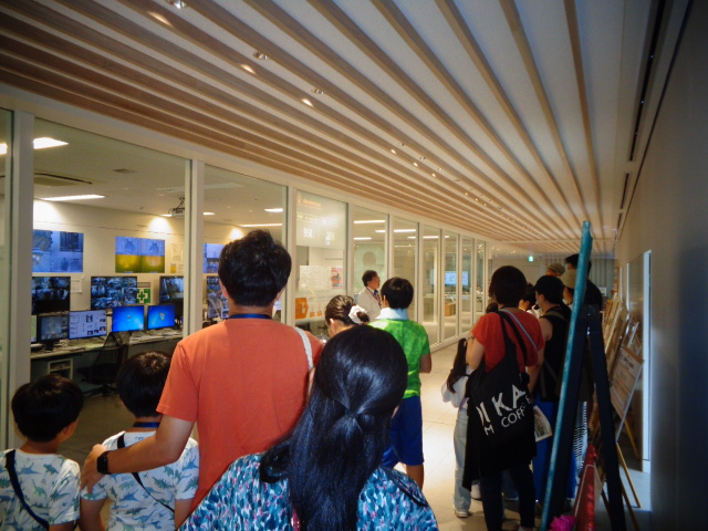 武蔵野クリーンセンター見学の様子